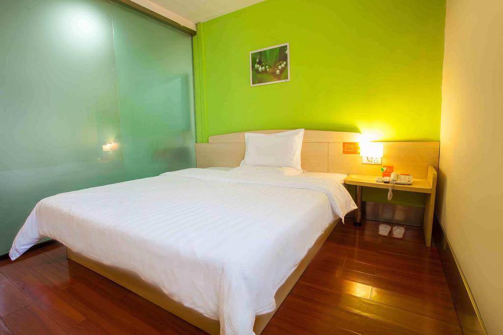 7Days Inn Guangzhou Baiyun International Airport Renhezhen 객실 사진