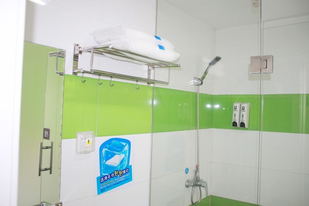 7Days Inn Guangzhou Baiyun International Airport Renhezhen 외부 사진
