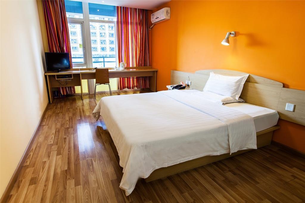 7Days Inn Guangzhou Baiyun International Airport Renhezhen 외부 사진