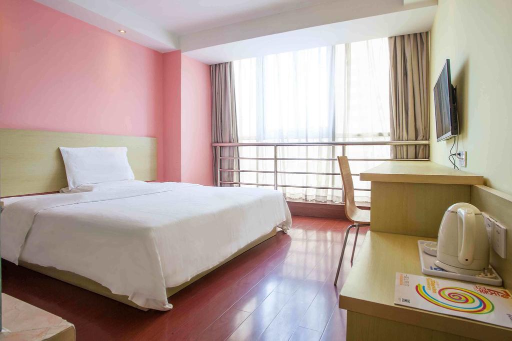 7Days Inn Guangzhou Baiyun International Airport Renhezhen 객실 사진